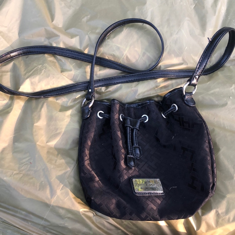 Tommy Hilfiger cross bag